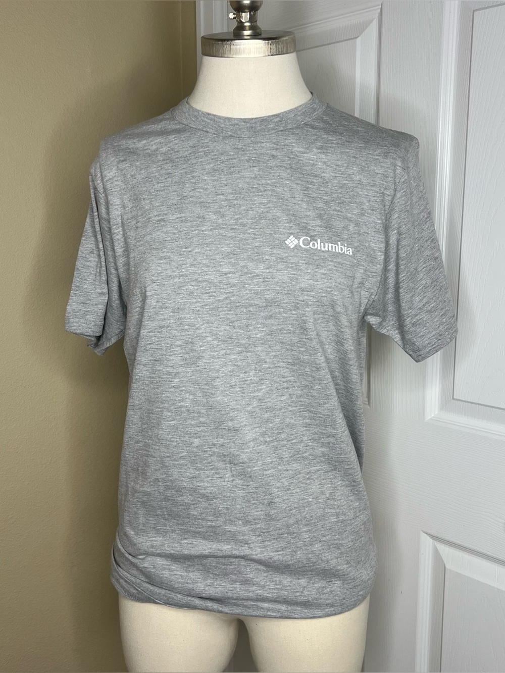 Columbia Gray Short-Sleeve Logo Tee